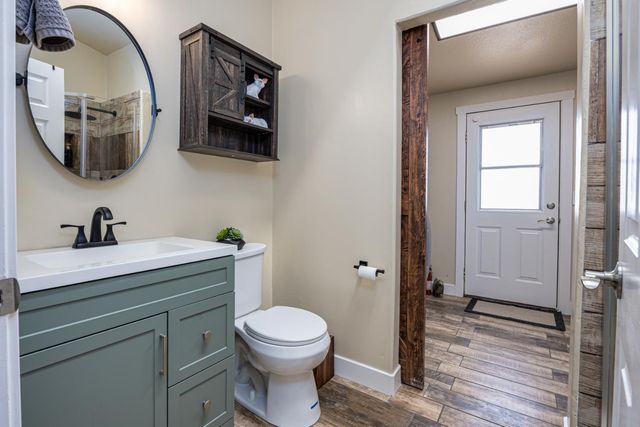 5660 William Ln, Lincoln, CA 95648
