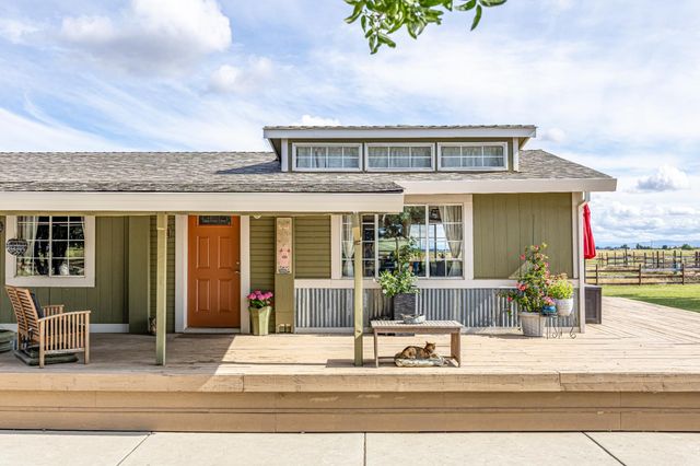 5660 William Ln, Lincoln, CA 95648