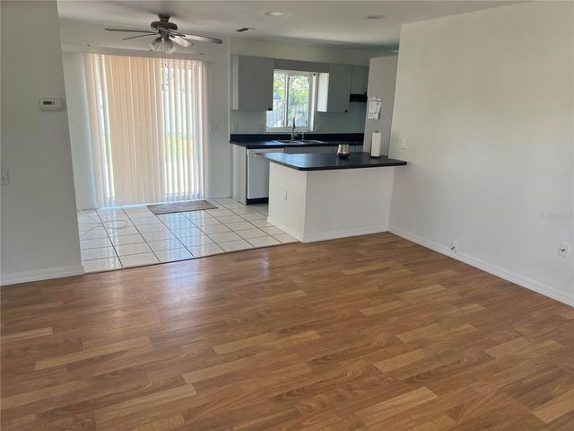 10934 FREEDOM BOULEVARD, Seminole, FL 33772