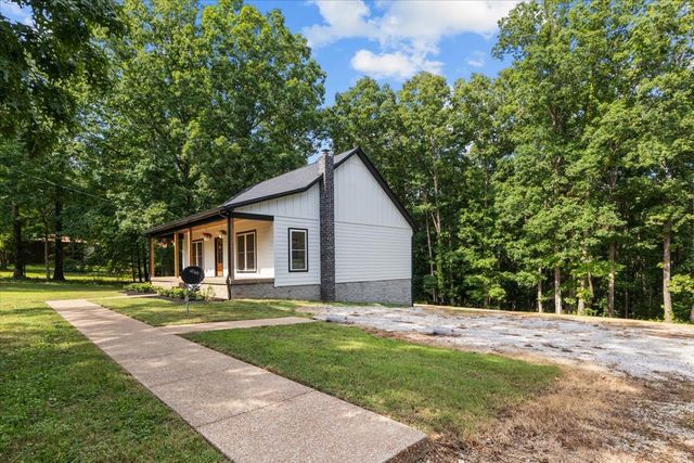 6717 Pilot Dr, Lyles, TN 37098