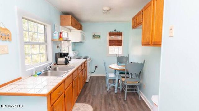 10450 Highway 603, Bay Saint Louis, MS 39520
