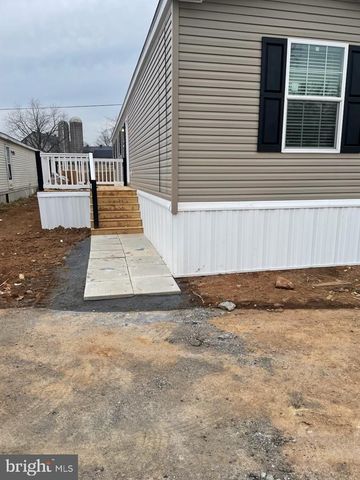 19 CONESTOGA MNR, Leola, PA 17540