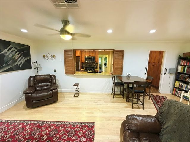 1709 W 111th, Los Angeles, CA 90047