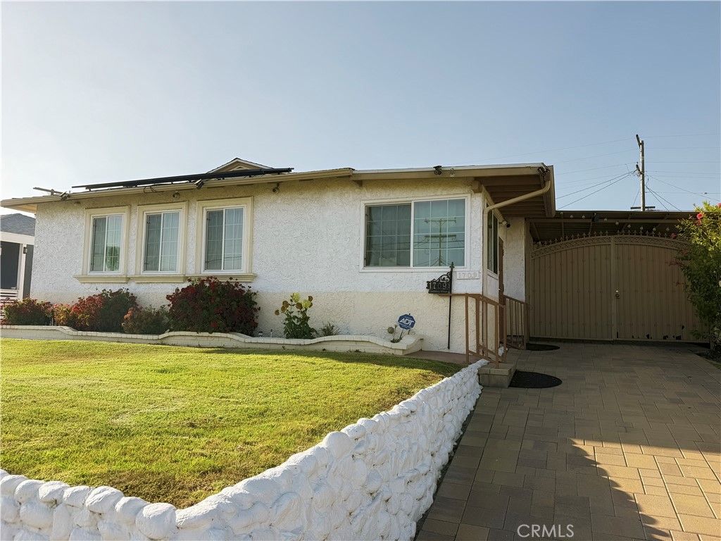 Image 1 of property listing at 1709 W 111th, Los Angeles, CA 90047