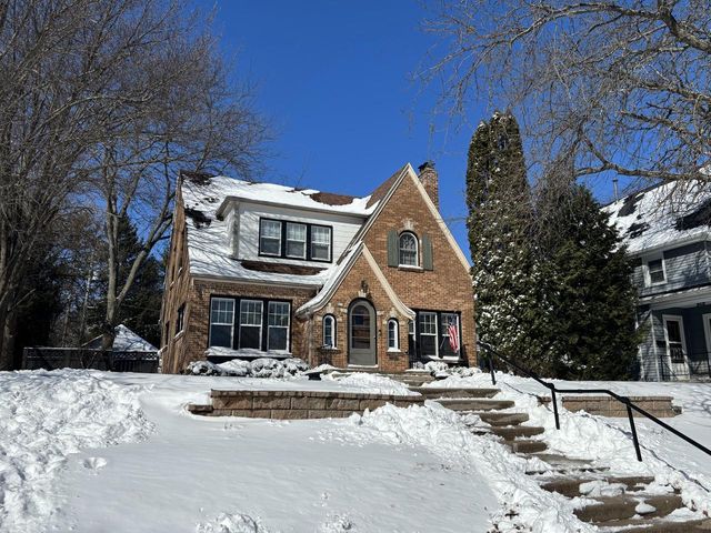 219 S Webster STREET, Port Washington, WI 53074