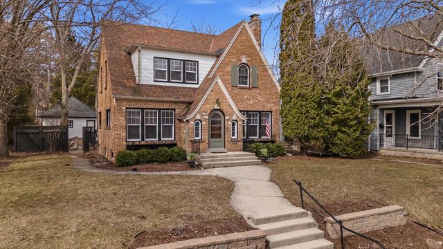 219 S Webster STREET, Port Washington, WI 53074