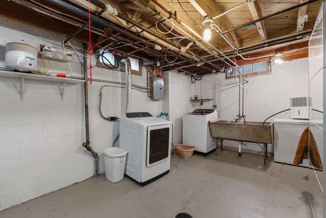 219 S Webster STREET, Port Washington, WI 53074