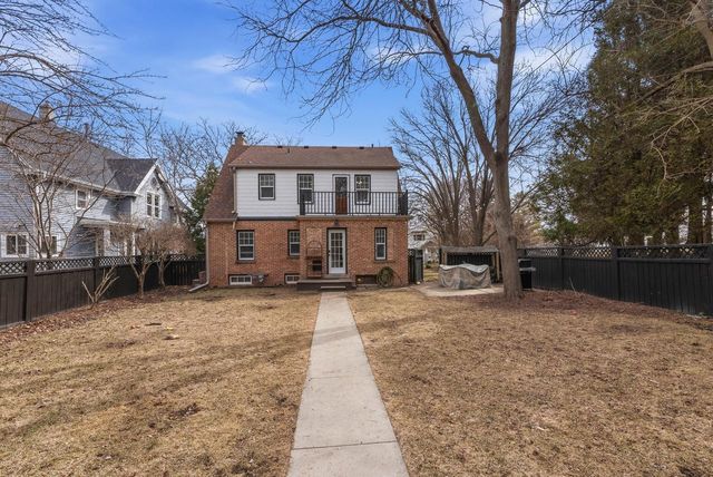 219 S Webster STREET, Port Washington, WI 53074