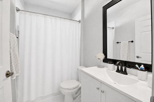 8446 Vía Serena, Boca Raton, FL 33433