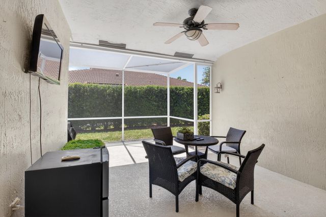 8446 Vía Serena, Boca Raton, FL 33433