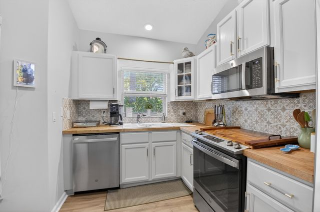 8446 Vía Serena, Boca Raton, FL 33433