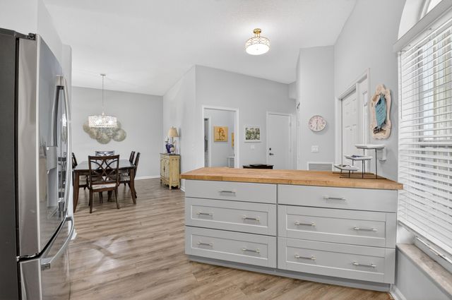 8446 Vía Serena, Boca Raton, FL 33433