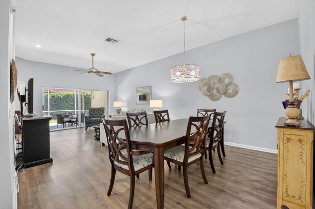 8446 Vía Serena, Boca Raton, FL 33433