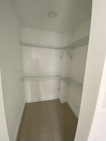 423 E 27th St 102, Hialeah, FL 33013