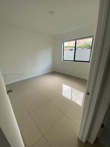 423 E 27th St 102, Hialeah, FL 33013