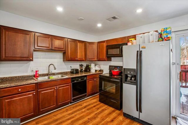 4136 FERRARA TER, Woodbridge, VA 22193