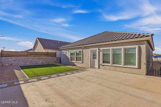 13912 LOREINA LUZ Avenue, El Paso, TX 79928