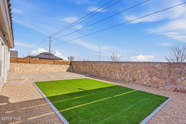 13912 LOREINA LUZ Avenue, El Paso, TX 79928