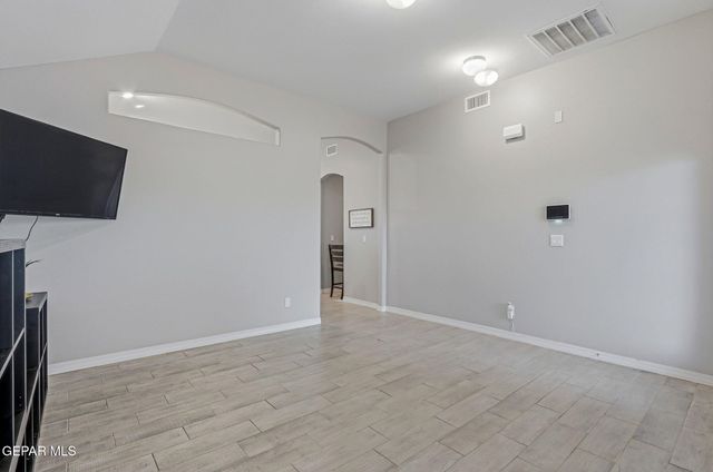 13912 LOREINA LUZ Avenue, El Paso, TX 79928