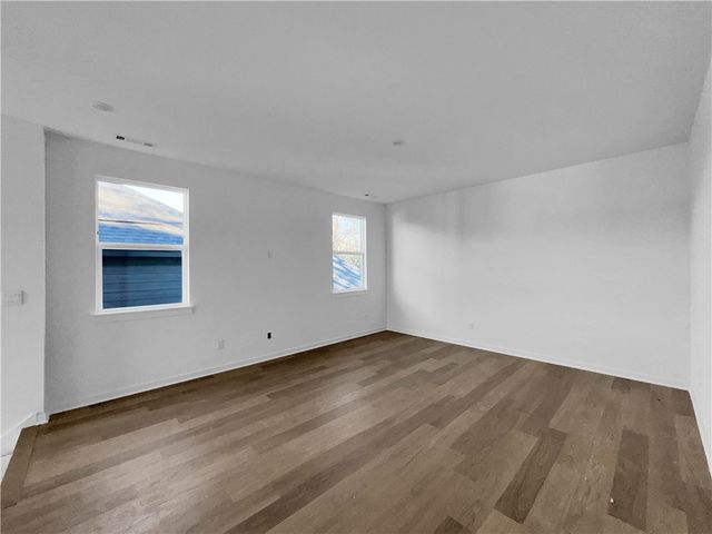 1810 E Fiji Street, Fayetteville, AR 72701