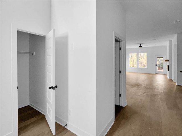 1810 E Fiji Street, Fayetteville, AR 72701