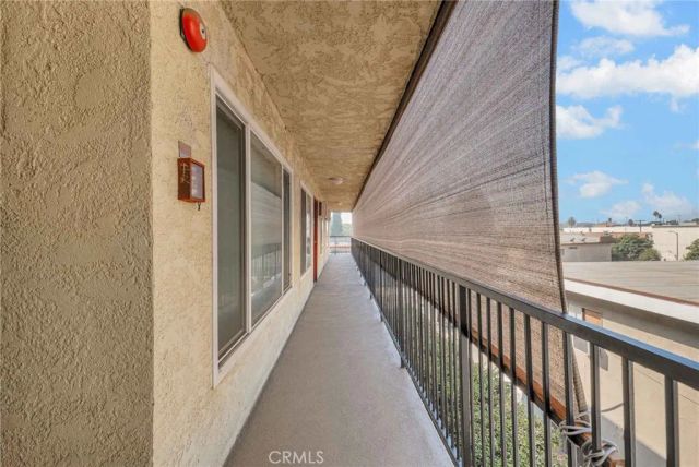 15240 Nordhoff Street, North Hills, CA 91343