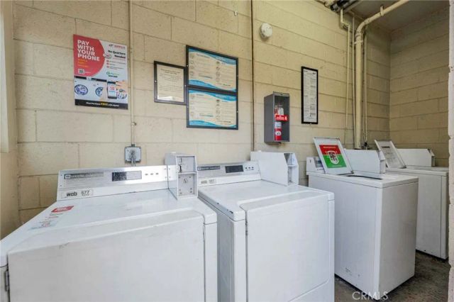 15240 Nordhoff Street, North Hills, CA 91343