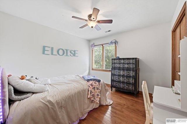 1117 Creighton Road, Papillion, NE 68046