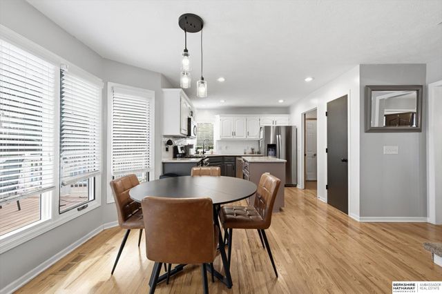 1117 Creighton Road, Papillion, NE 68046