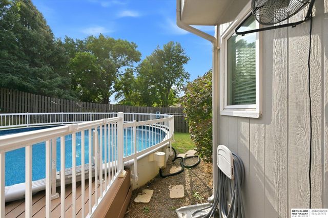 1117 Creighton Road, Papillion, NE 68046