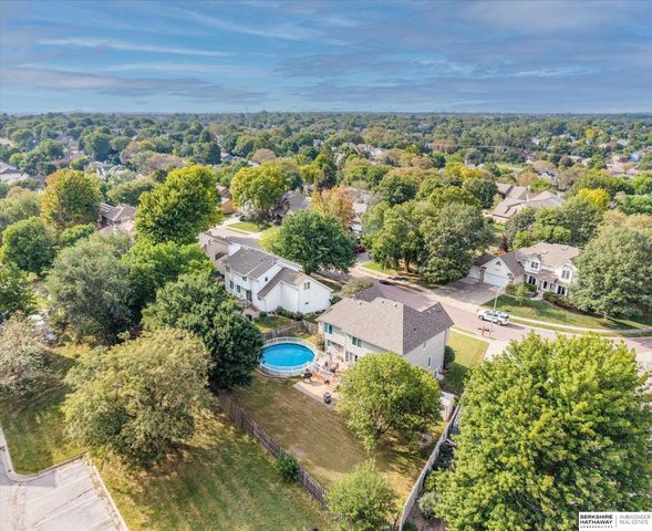 1117 Creighton Road, Papillion, NE 68046