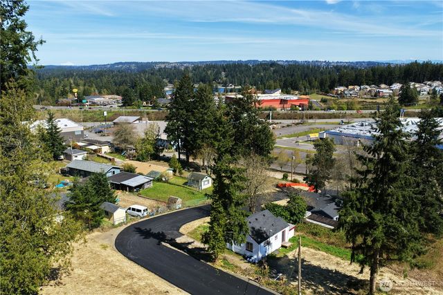 126 Lilac Lane, Bremerton, WA 98312