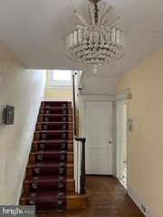 413 BROADVIEW RD, Upper Darby, PA 19082