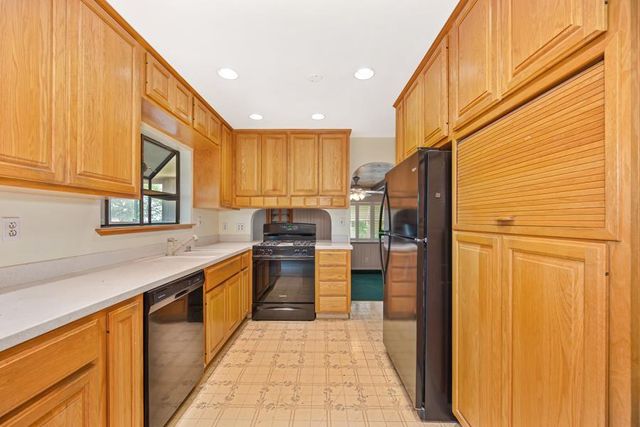 155 Judy Dr, Placerville, CA 95667