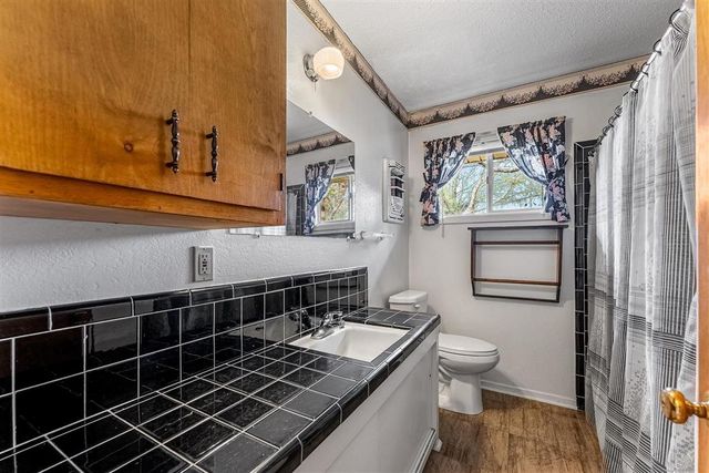 2439 Oaklawn, Lake Charles, LA 70605