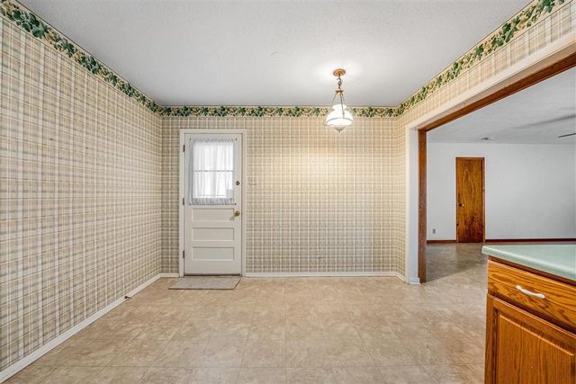 2439 Oaklawn, Lake Charles, LA 70605