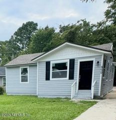 950 SUPERIOR Street, Jacksonville, FL 32254