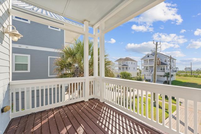 25615 Spotted Sandpiper Drive, Galveston, TX 77554