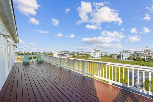 25615 Spotted Sandpiper Drive, Galveston, TX 77554