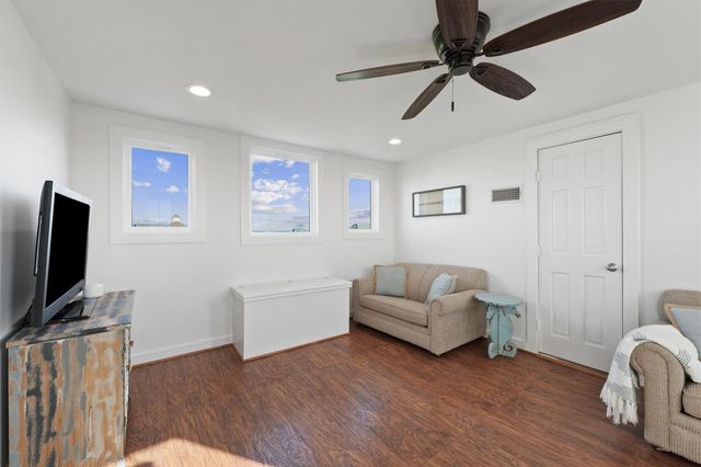 25615 Spotted Sandpiper Drive, Galveston, TX 77554