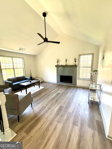 1327 Laura Lane, Austell, GA 30168