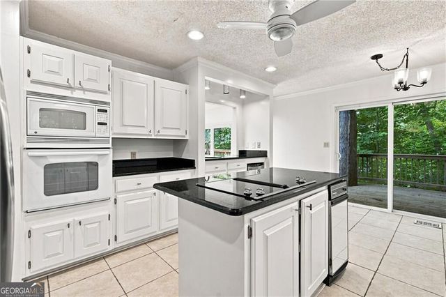 715 Lake Top Way, Roswell, GA 30076