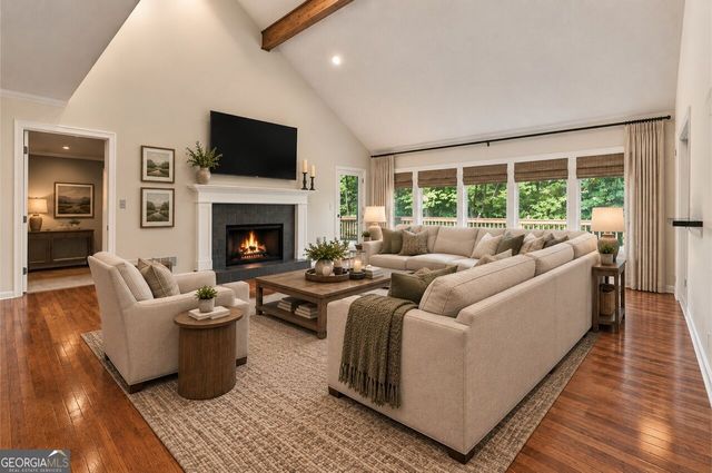 715 Lake Top Way, Roswell, GA 30076