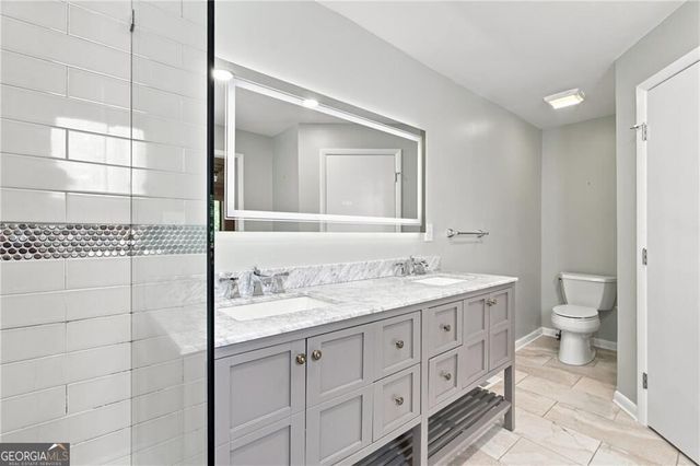715 Lake Top Way, Roswell, GA 30076
