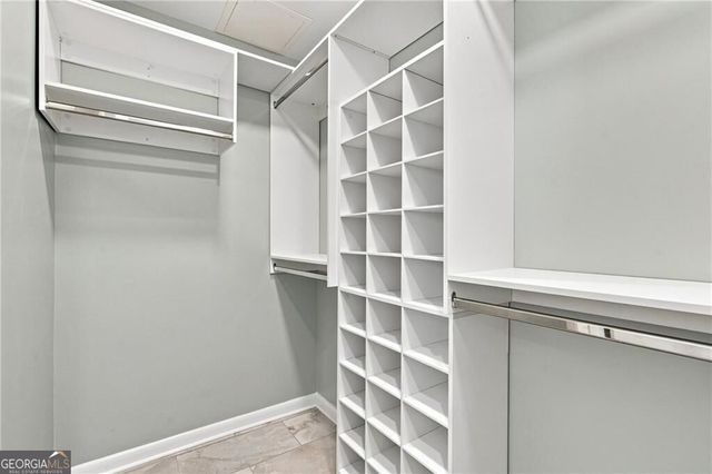715 Lake Top Way, Roswell, GA 30076