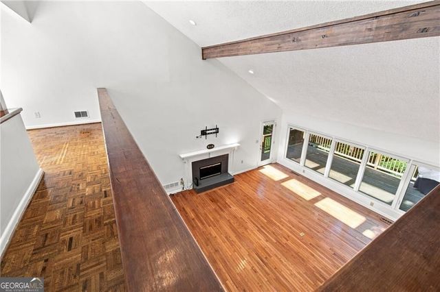 715 Lake Top Way, Roswell, GA 30076