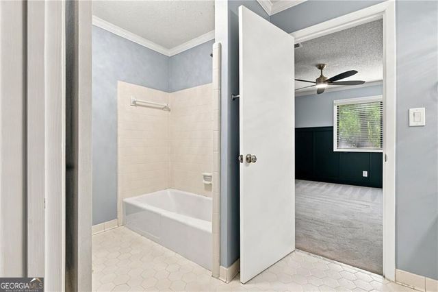 715 Lake Top Way, Roswell, GA 30076