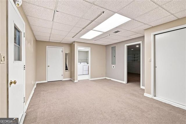 715 Lake Top Way, Roswell, GA 30076