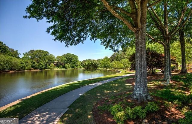 715 Lake Top Way, Roswell, GA 30076