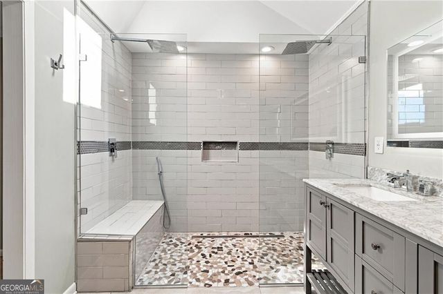 715 Lake Top Way, Roswell, GA 30076